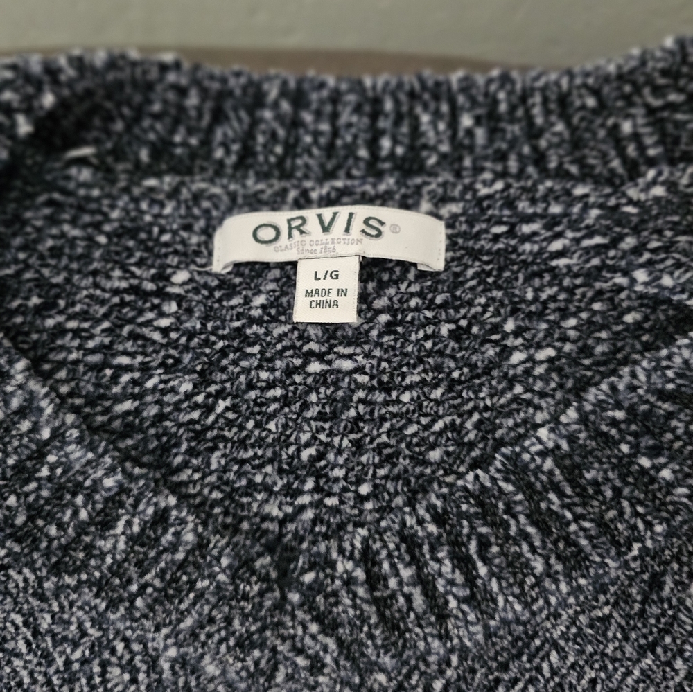 Orvis Women's Charcoal and White V-Neck Sweater